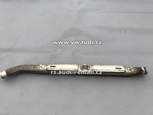 4F0 145 731E  Chladič plnicího vzduchu 4F0145731E Audi A6 4F5, C6 2.7 TDI 3,0 TDI - 5