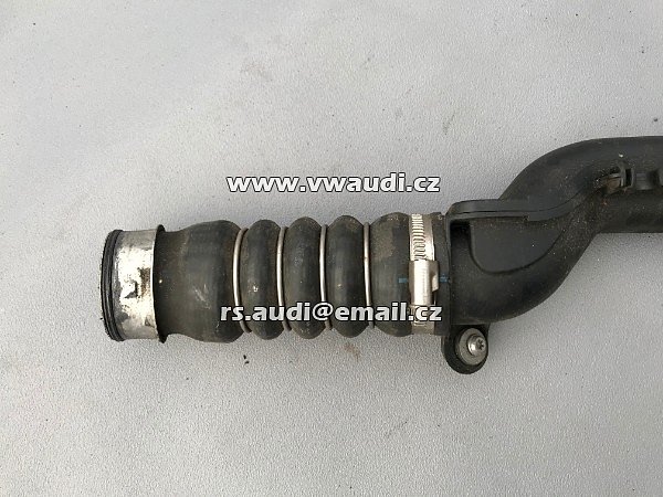 3C0 145 834L  Trubka VW Passat B6 2.0 Diesel Turbo Intercooler Hadice Flexibilní hadice tlaková  - 5