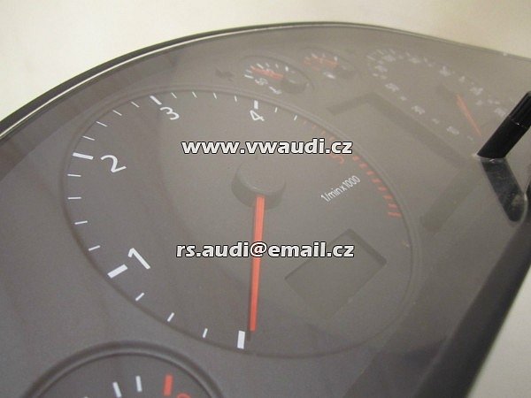  4B0 920 936 PX  Audi A6 Av. 2,5 TDI 2000  2,5 tdi  V6 Tachometr palubní deska přístrojá deska budíky tacho   919-005 2 4B0 920 936 PX sdruzeny pristroj na pal.desce  OEM čísla (originální čísla automobilky) : 4B0 920 936 PX  . 4BO 920 936 PX .  - 2