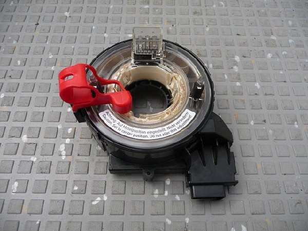 VW GOLF 5 TOURAN   Airbag kroužek 1K0 959 653 - 2