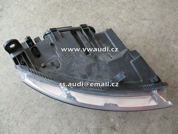   4F0 941 003AK XENON Světlomet Audi A6 4F C6 Xenon 4F0941003AK HELLA - 4