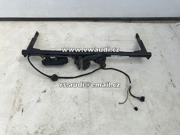 3AA 959 245  .   VW  Passat 3C B7 2011 Nastavovací motor pro elektricky sklopné tažné zařízení 3AA959245 - 6