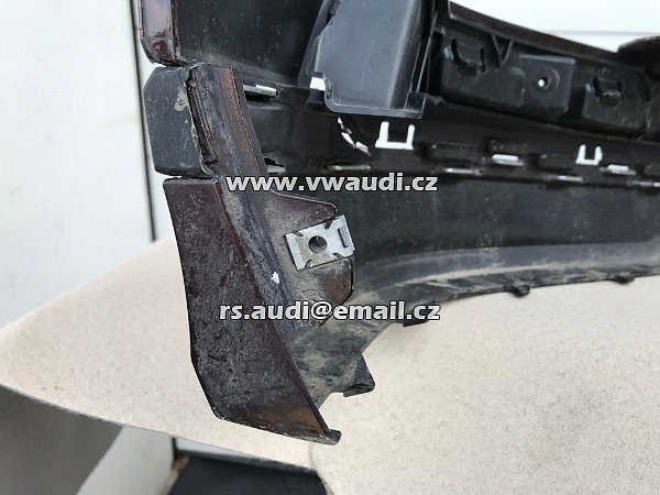 3G0 807 221 D VW Passat R Line 2015-2018 s otvory PDC 3g0807221d  Přední nárazník + PDC  - 12