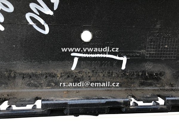 5N0 807 221K VW Tiguan 5N Facelift   přední nárazník z roku park systém otvory pdc + ostřikovače světel   PDC SRA - 8