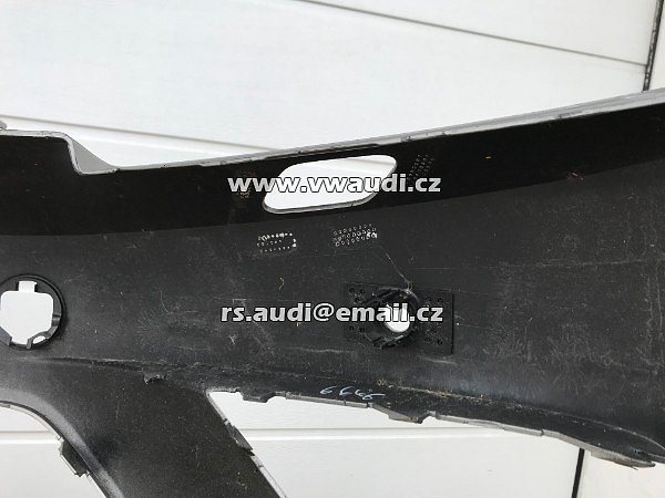 510 807 221F VW Golf Sportvan   přední nárazník park systém otvory pdc + ostřikovače světel   - 9