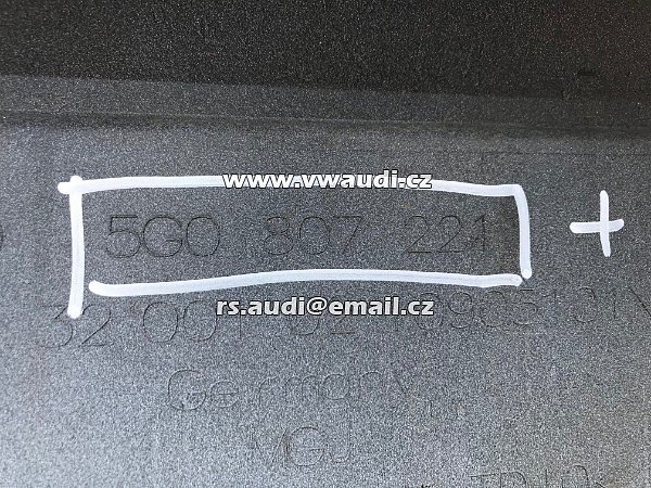 5G0807221  VW Golf VII  7 5G  - 2012 - 2017   přední nárazník park systém otvory pdc + ostřikovače světel  BÍLÁ barva candyweis - 6