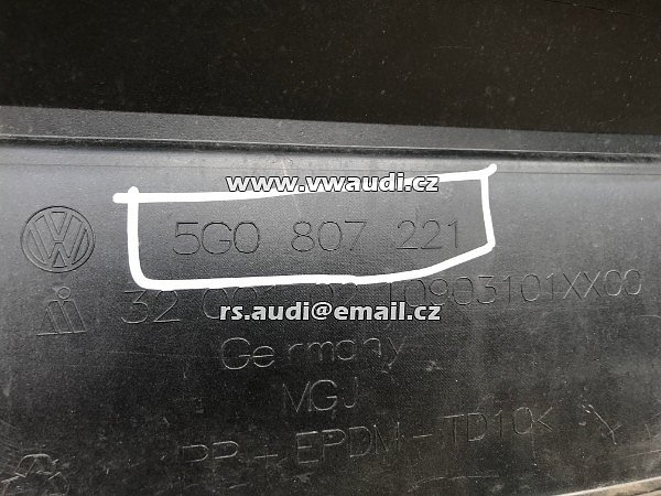 5G0807221 VW Golf VII 7 5G   přední nárazník park systém otvory pdc + ostřikovače světel ČERNÁ barva  - 5