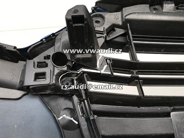 Nárazník přední Audi A3 8V Facelift  -  PDC + otvory záslepky na ostřikovače světlometů  - 12