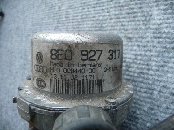 PODTLAKOVÁ PUMPA  VW  Passat 8E0 927 317 - 2