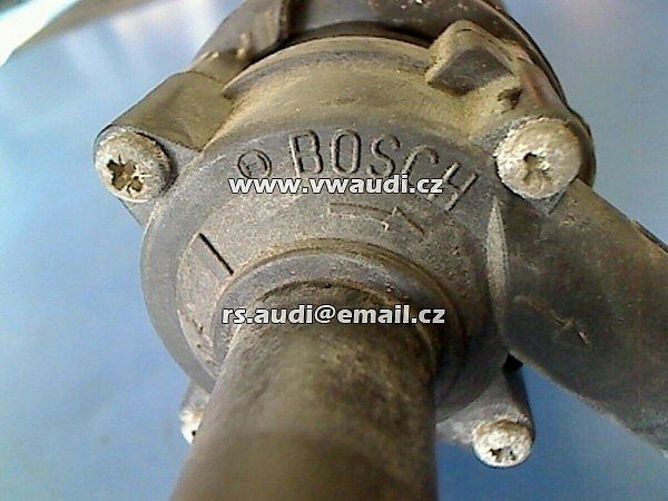 VW 1J0 965 561A vodní čerpadlo  LT 2 28-46 0392020073 BOSCH 2.5 80 KW 109 HP Diesel 05/2003 - 2