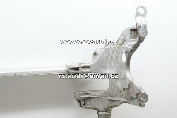 8R0 399 315 Přední nápravnice  Rám pod motor / saně / přední osa náprava nosič motoru  - 4