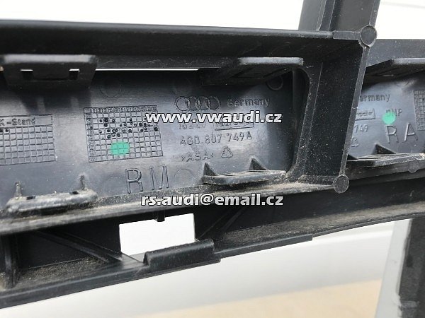 4G0 807 437 Nárazník přední  A6 4G C7  S-Line s otvory na ostřikovače světlometů  + otvory pro parkovací čídla PDC  - 7