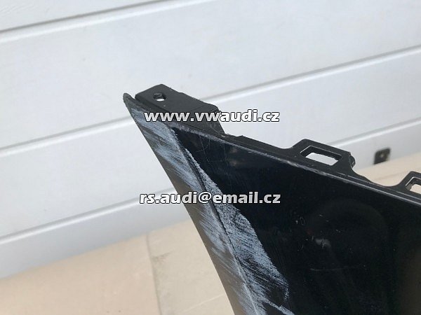 4G0 807 437C Nárazník přední A6 4G C7 S-Line 2012 2014 - s otvory na ostřikovače světlometů  + otvory pro parkovací čídla 4 X   PDC černá barva  - 6