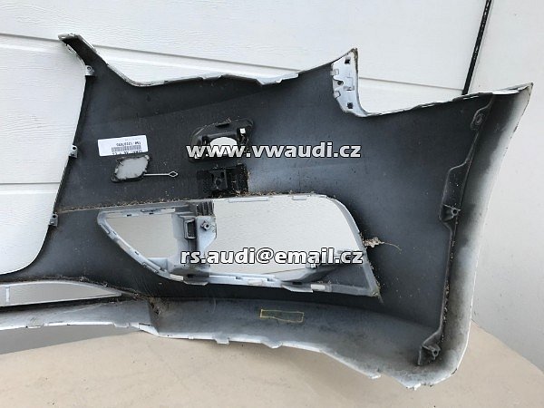  8V3 807 437 Nárazník přední  Audi A3 8V   s otvory na ostřikovače světlometů    barva bílá  - 11