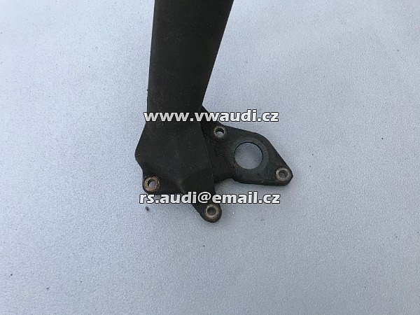 074 115 308 B Plnicí trubka oleje VW T4 2,5 TDI  s olejovým uzávěrem 074 115 308 B plnicí hrdlo - 4