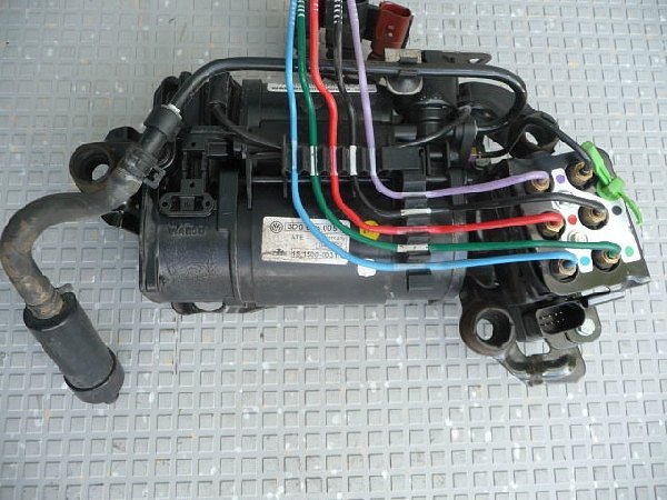 3D0 616 005K  VW Phaeton 3D  Bentley Continental GT  Kompresor zdvihu podvozku - 12