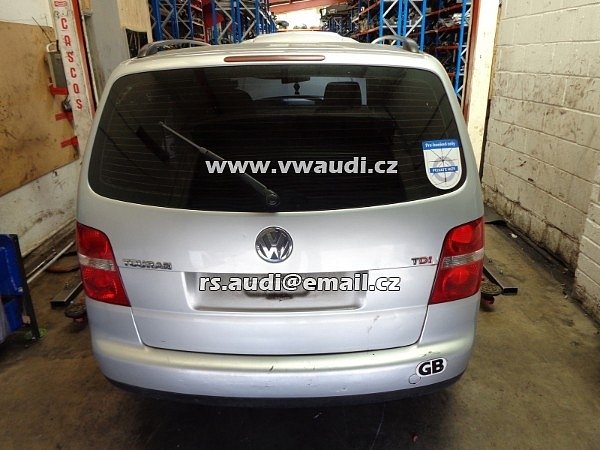VW TOURAN 1T - 1,9 TDI motor AUQ 74 kW 101 PS převodovka FYG barva stříbrná metalíza LA7W Reflex Silver - veškeré náhradní díly . najeto 165 tis km . - 2