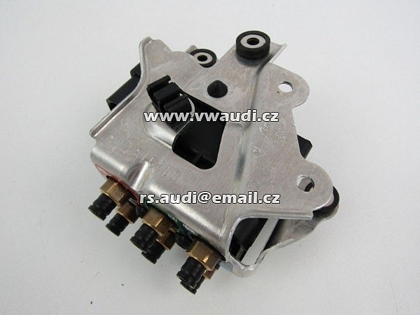 15 1524 0027.2 Ventilová jednotka Q7 Touareg 7P pro vzduchový kompresor continental  1515240027.2   - 2