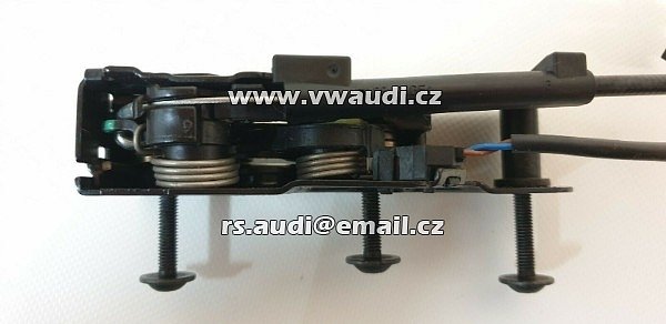 8K0 823 509F audi A4 B8 8K A5 8T Q5 8R  8K0823509F Zámek přední kapoty  - přední čelo nosič zámku přední kapota  - 4