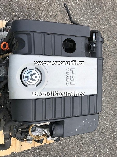 06F 133 837A   Golf 5 MK 5 V  Skříň vzduchového filtru krytu motoru  2.0 TFSI 147KW Originální OEM 06F133837A  Horní kryt motoru plast na motor vrchní kry - 2