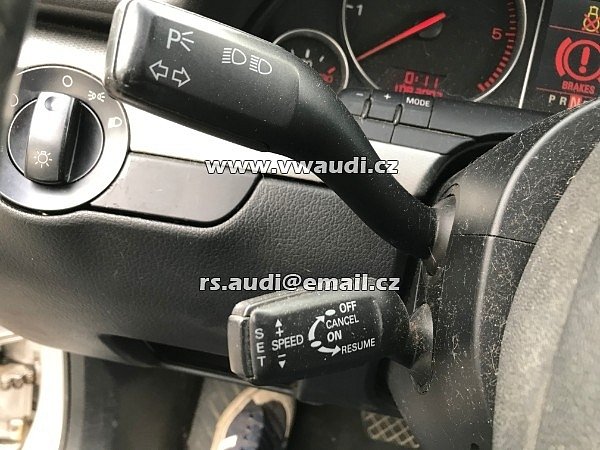  náhradní díly AUDI A4 B6 8E 2004 AVANT KOMBI 2,5 TDI Stříbrná metal.LY7W veškeré náhradní díly kůže - 3