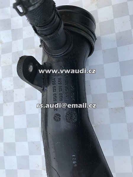 6Q0129656  Golf 5 V Passat 3C B6 Octavia 2 . A3 Touran 1T  1,6 tdi      tlaková hadice hadice plnicího vzduchu trubka roura vedení stlačeného vzduchu LLK intercooler chladič turba - 2
