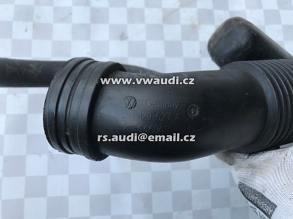 7H0 129 627A T5 Transporter  TDI  7HO 129 627 A     tlaková hadice hadice plnicího vzduchu trubka roura vedení stlačeného vzduchu LLK intercooler chladič turba - 5