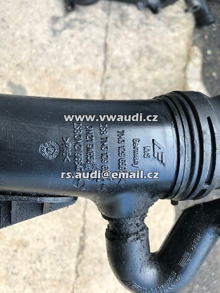 7M3 129 654 P VW Sharan 2 Generace 7M3 2005 1,9 Tdi 85 kW 115 PS AUY  YM21CFC72    Hadice trubička plnícího vzduchu - 2