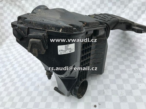 Audi A5 B8 8T 2.0 TDI 42km 8KO133837BN   8KO 133 843L   vzduchový filtr vzduchový  filtrbox obal filtru vzduchu - 2