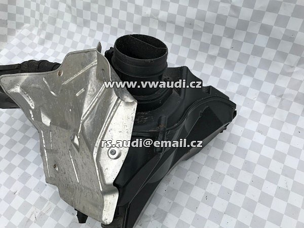 Audi A5 B8 8T 2.0 TDI 42km 8KO133837BN   8KO 133 843L   vzduchový filtr vzduchový  filtrbox obal filtru vzduchu - 6