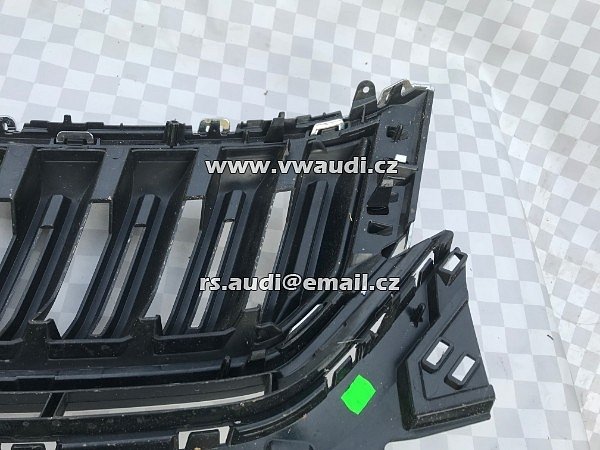  565 853 653 A  Maska Skoda Kodiaq, 565 853 653 A  crom plast černý lak   - 12