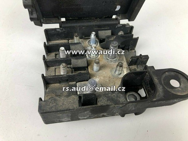 8K0 937 517 B  pojistková skříňka relé Audi A4 8K A5 8T 8KO937517B 8KO937517 - 2