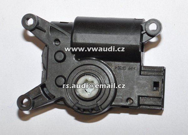 5Q0 907 511 L   servomotor klapky topení klima  VW Golf 7 5G VII Tiguan 5NA Touran 5T - 2