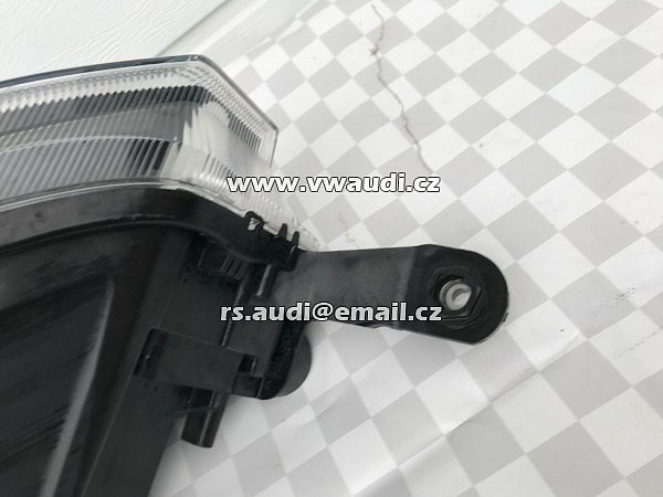 5JB 941 015C  xenon Škoda Rapid 5JB 941 015C  - 5