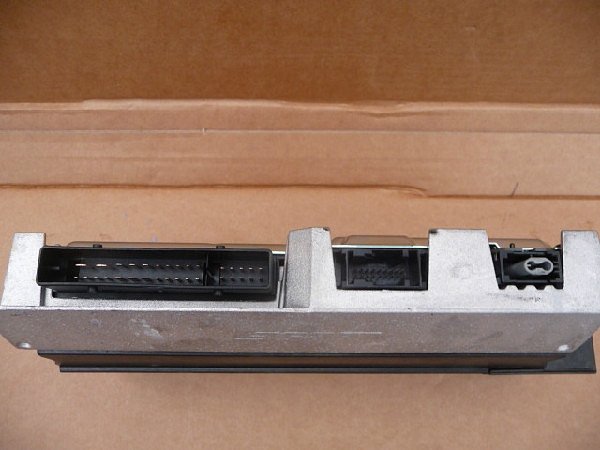 4F0 035 223P  Zesilovač BOSE Audi A5 S6 RS6 Allroad - 3