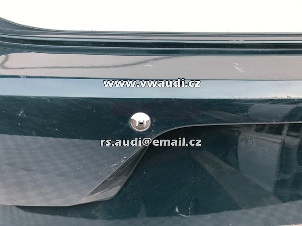 Zadní nárazník 5G6 807 421BK  VW Golf 7 VII 5G Facelift 2016 2017  chrom lišta spoiler       + PDC otvory OTVOR fifuzor tažné 5G6 807 568 R barva Zelená metal    - 19