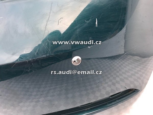Zadní nárazník 5G6 807 421BK  VW Golf 7 VII 5G Facelift 2016 2017  chrom lišta spoiler       + PDC otvory OTVOR fifuzor tažné 5G6 807 568 R barva Zelená metal    - 17