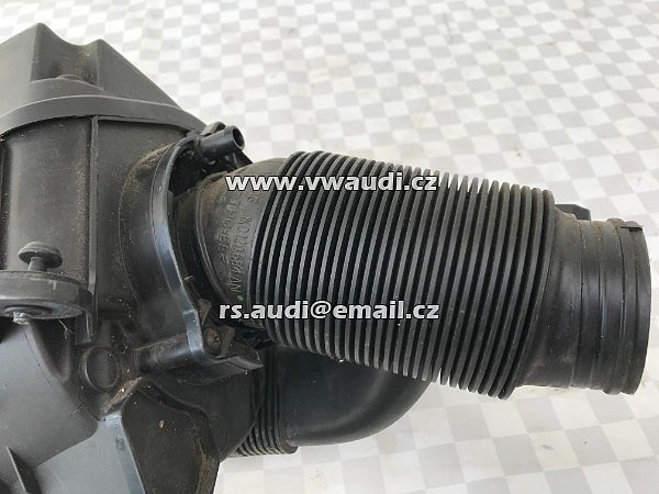 1K0 129 601 Vzduchový filtr box vzduchového filtru Škoda Octavia II 1Z Superb 3T Yeti 5L 1,4TSI CAXA - 10
