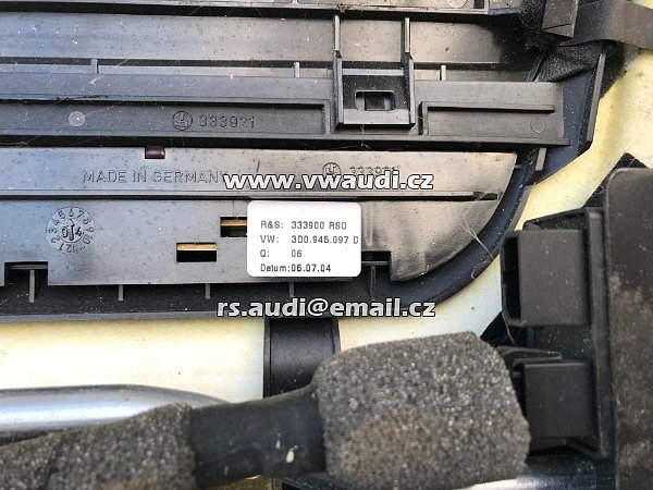 3D5 863 413 EE  3D5 863 413 EE  4A2  Polička zavazadlového prostoru zadní okno zavazadlového prostoru 04-06 VW Phaeton roleta  záclona elektrická černá barva  - 5