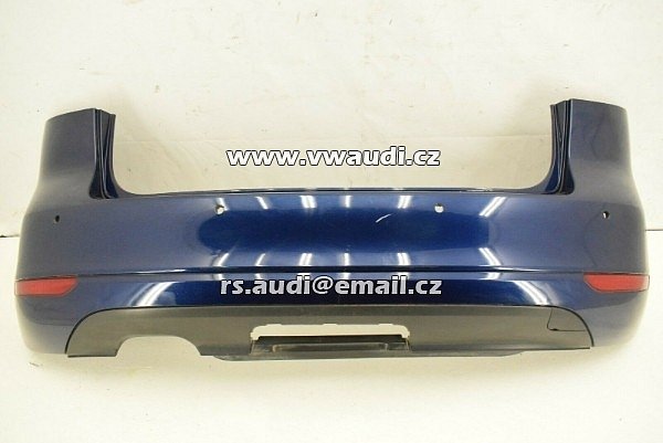 5M0 807 421 VW Golf 5 V + Plus  zadní nárazník s difuzorem  PDC otvory  . - 4