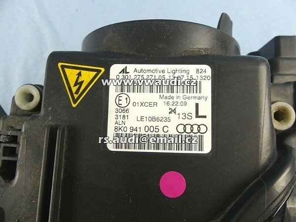 8K0 941 005 C Audi A4 B8 8K BI-Xenon LED  světlo lampa svítilna  8KO 941 005 C    2015   - 4