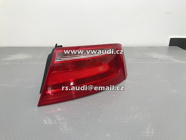 8T0 945 096 2010 Audi A5 / OEM Zadní světlo R pravá Pravá  zadní svítilna lampa  LED 8TO945096 - 2