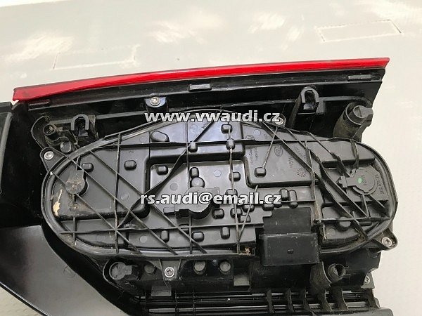 VW T6 nosič žárovek pro zadní světlo levé držák žárovek elektrická část světla lampy 7E0945095AD - 6