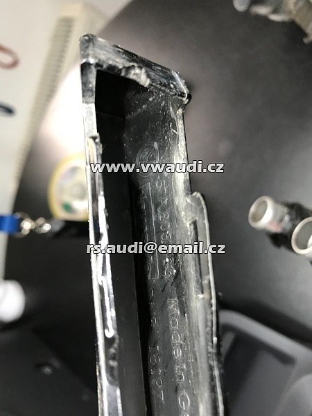  5TA 805 903 přední  spoiler VW Touran 5T1 5TA 805 903 041 nárazník levá strana řidič  - 7