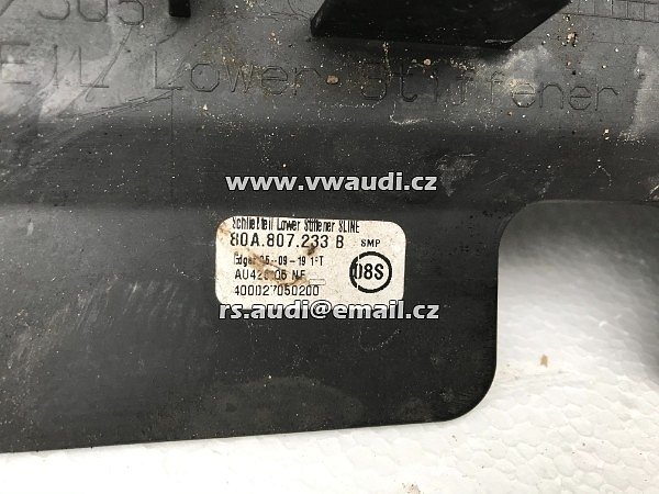  spoiler Audi 80A-807-061-C-GRU Audi 2018 2019 Q5 SQ5  ​​černý  lak  spoiler přeního nárazníku  s line  - 7