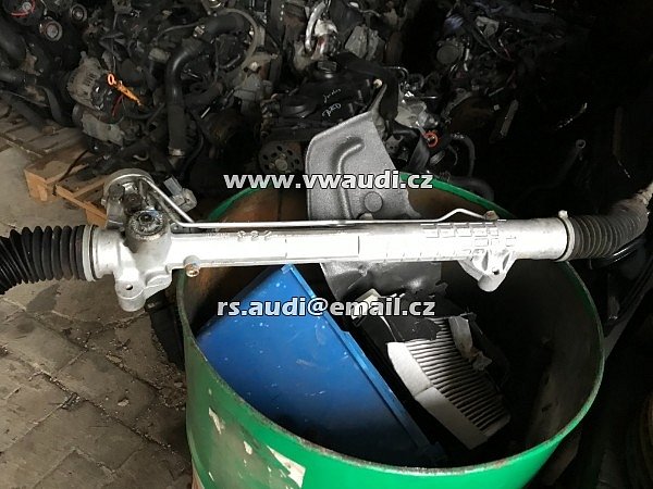 7853 501 136 AUDI A6 4F 2,7 3,0 TDI servotronic  Hřeben řízení hydraulické servořízení převodka mechanizmus řízení - 7