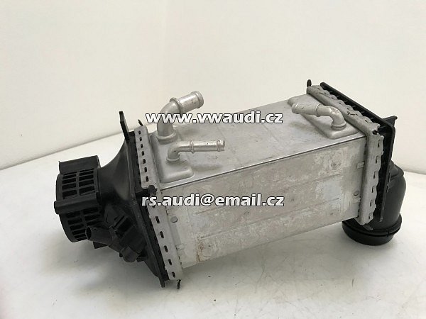  04E 145 785  Chladič plnicího vzduchu VW Audi Škoda Seat 1,5 TFSI 04E145785  MAHLE GV020003  2018  - 4