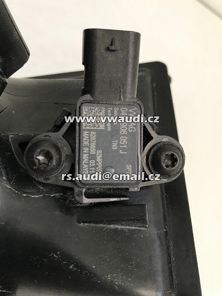  04E 145 785  Chladič plnicího vzduchu VW Audi Škoda Seat 1,5 TFSI 04E145785  MAHLE GV020003  2018  - 7