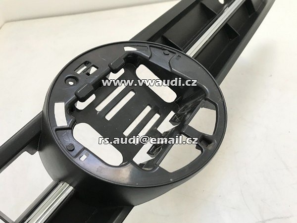 2G0 853  651 L  maska pření grill chrom lišta  - 7