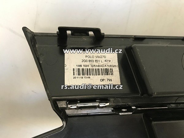 2G0 853  651 L  maska pření grill chrom lišta  - 8